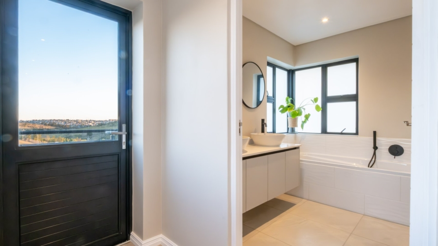 3 Bedroom Property for Sale in Blue Mountain Village Western Cape